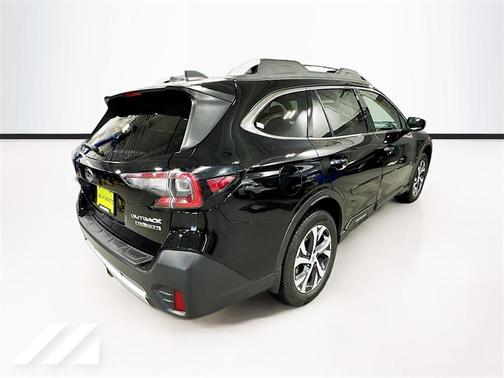2022 Subaru Outback Touring XT