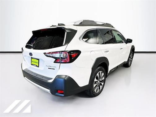 2025 Subaru Outback Touring