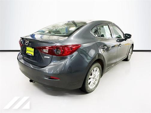 2016 Mazda Mazda3 i Touring