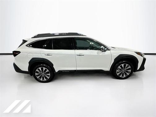 2025 Subaru Outback Touring