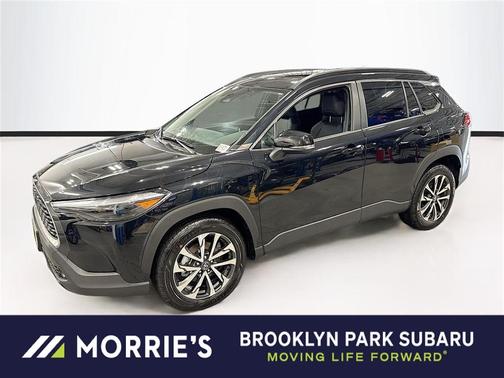2025 Toyota Corolla Cross XLE