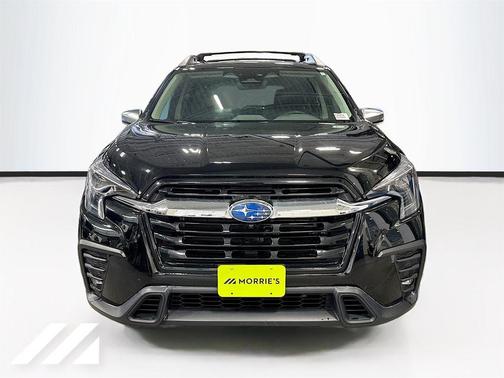 Crystal Black Silica 2023 Subaru Ascent Limited 7-Passenger