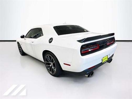 2016 Dodge Challenger R/T Scat Pack