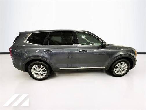2022 Kia Telluride LX