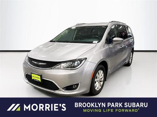 2018 Chrysler Pacifica Touring-L