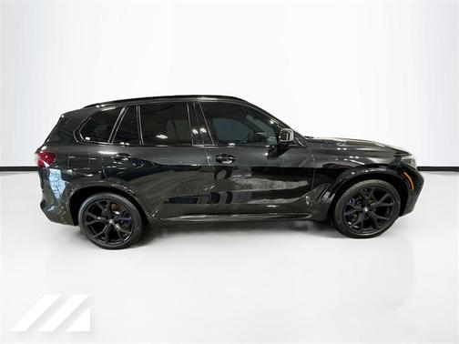 2023 BMW X5 M50i