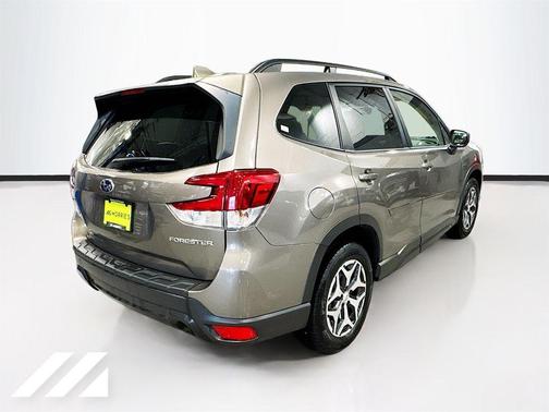 Sepia Bronze Metallic 2021 Subaru Forester Premium