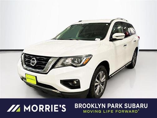 2018 Nissan Pathfinder SV