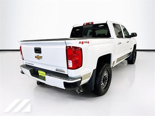 2016 Chevrolet Silverado 1500 High Country