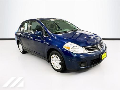 2011 Nissan Versa 1.8 S