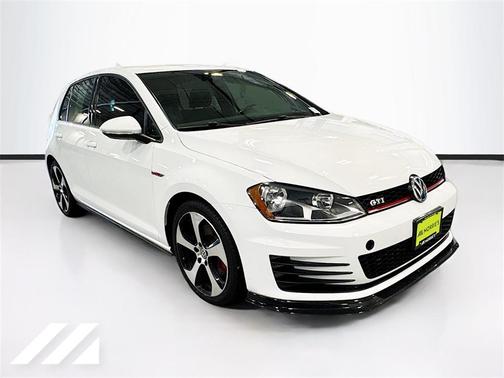 2017 Volkswagen Golf GTI S 4-Door