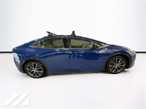 2023 Toyota Prius XLE