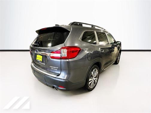 2022 Subaru Ascent Limited 8-Passenger