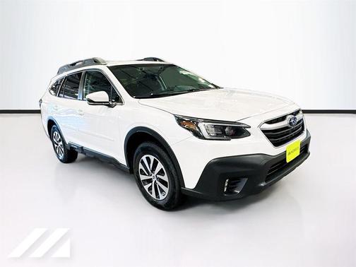 Crystal White Pearl 2022 Subaru Outback Premium