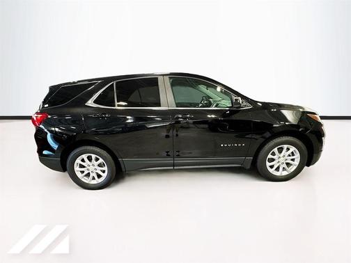 Black Metallic 2021 Chevrolet Equinox 1LT