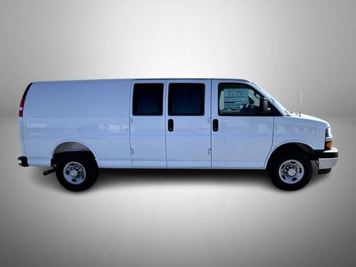 Summit White 2026 Chevrolet Express 2500 Work Van