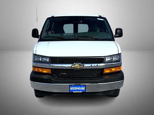 Summit White 2026 Chevrolet Express 2500 Work Van