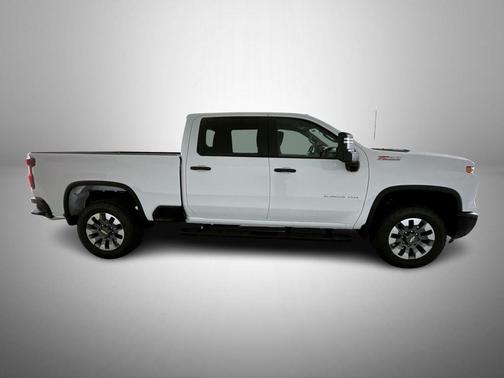 2026 Chevrolet Silverado 2500 Custom