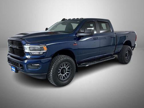 Patriot Blue Pearlcoat 2024 RAM 2500 Laramie Crew Cab 4x4 6'4' Box