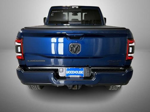 Patriot Blue Pearlcoat 2024 RAM 2500 Laramie Crew Cab 4x4 6'4' Box