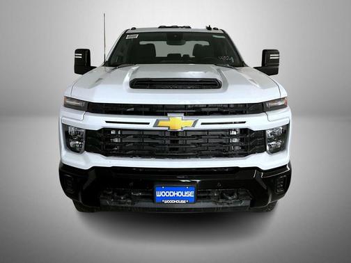 2025 Chevrolet Silverado 2500 Custom