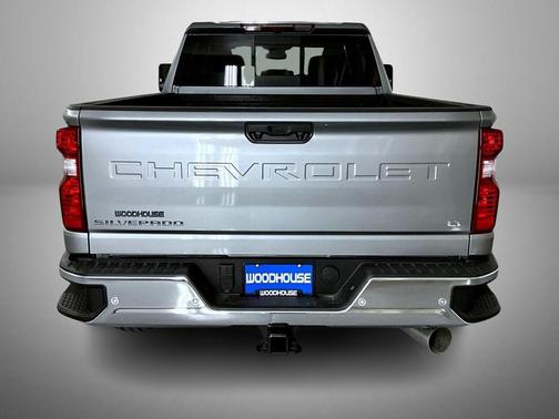 Sterling Gray Metallic 2026 Chevrolet Silverado 2500 LT