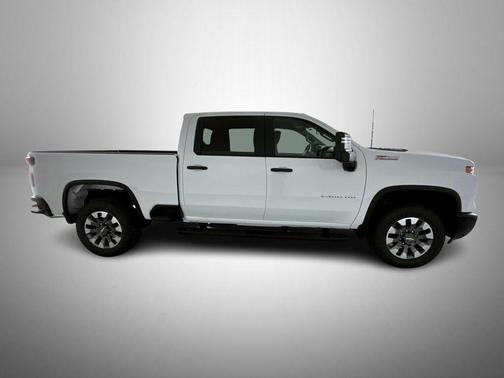 2026 Chevrolet Silverado 2500 Custom