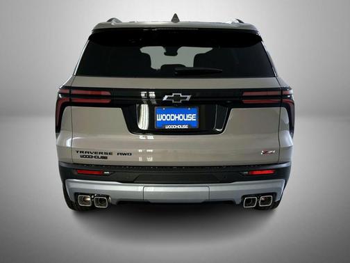Sandstone Gray 2027 Chevrolet Traverse AWD Z71