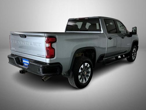 2024 Chevrolet Silverado 2500 Custom