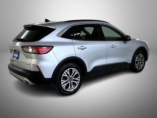Ingot Silver Metallic 2020 Ford Escape SEL