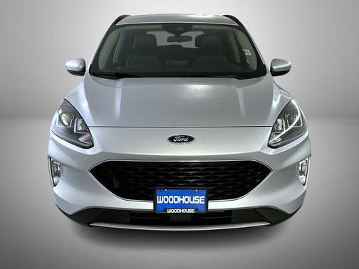Ingot Silver Metallic 2020 Ford Escape SEL