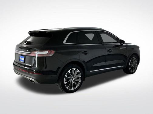 Infinite Black Metallic Clearcoat 2022 Lincoln Nautilus Reserve