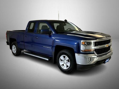 Deep Ocean Blue Metallic 2018 Chevrolet Silverado 1500 1LT
