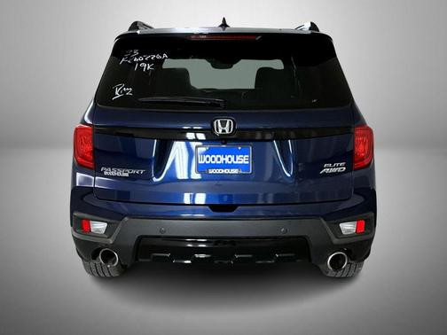 2023 Honda Passport AWD Elite