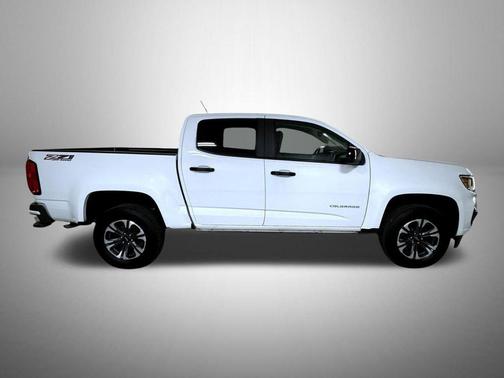Summit White 2022 Chevrolet Colorado Z71