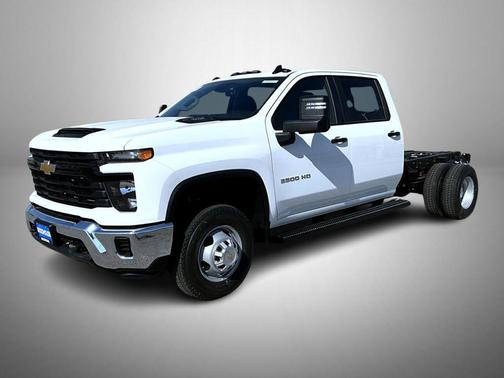 Summit White 2026 Chevrolet Silverado 3500 WT