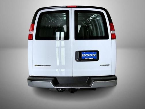 2025 Chevrolet Express 3500 RWD 3500 Extended Wheelbase WT