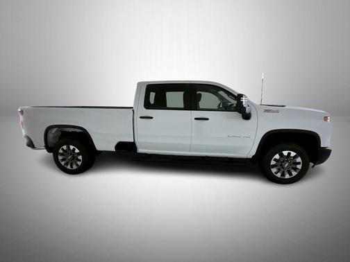 2025 Chevrolet Silverado 2500 Custom