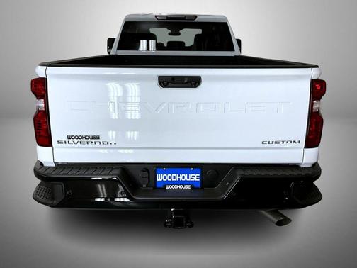 2025 Chevrolet Silverado 2500 Custom