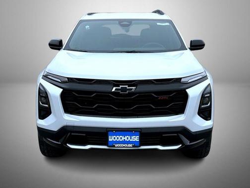 Polar White Tricoat 2026 Chevrolet Equinox AWD RS