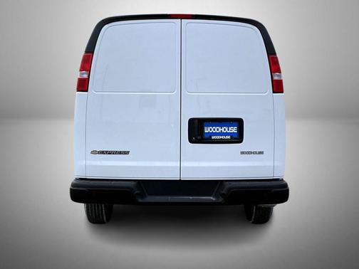 2025 Chevrolet Express 2500 RWD 2500 Regular Wheelbase WT