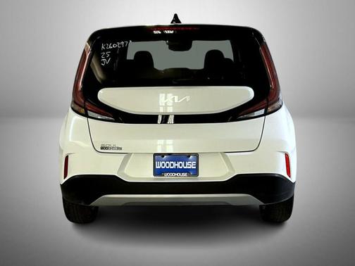 Snow White Pearl 2025 Kia Soul S