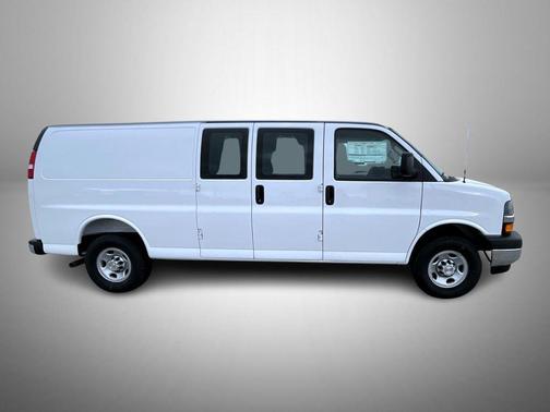Summit White 2026 Chevrolet Express 2500 Work Van