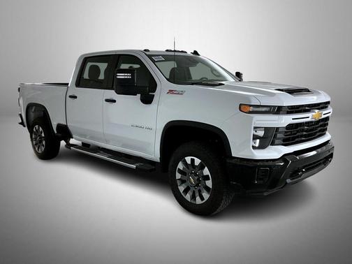 2026 Chevrolet Silverado 2500 Custom