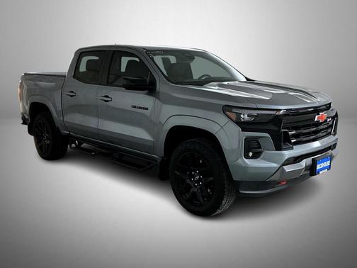 Sterling Gray Metallic 2024 Chevrolet Colorado Z71