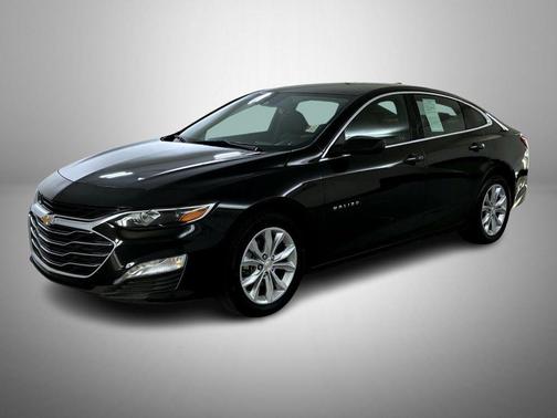 Mosaic Black Metallic 2024 Chevrolet Malibu FWD 1LT