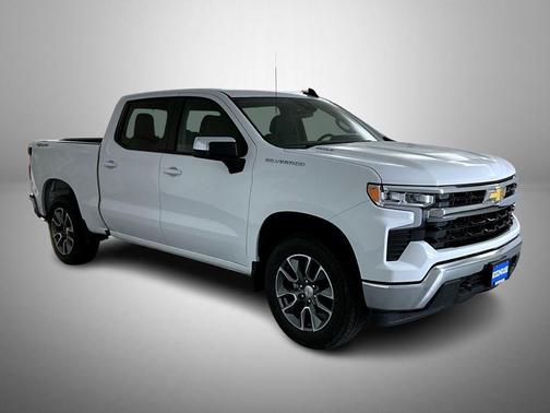 Summit White 2026 Chevrolet Silverado 1500 LT