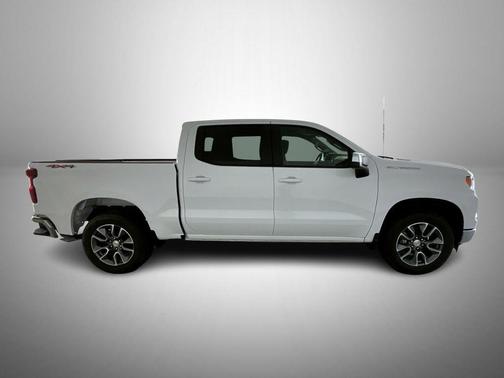 Summit White 2026 Chevrolet Silverado 1500 LT