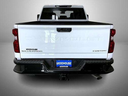 2025 Chevrolet Silverado 2500 Custom