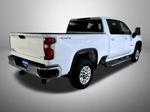 Summit White 2025 Chevrolet Silverado 2500 LT